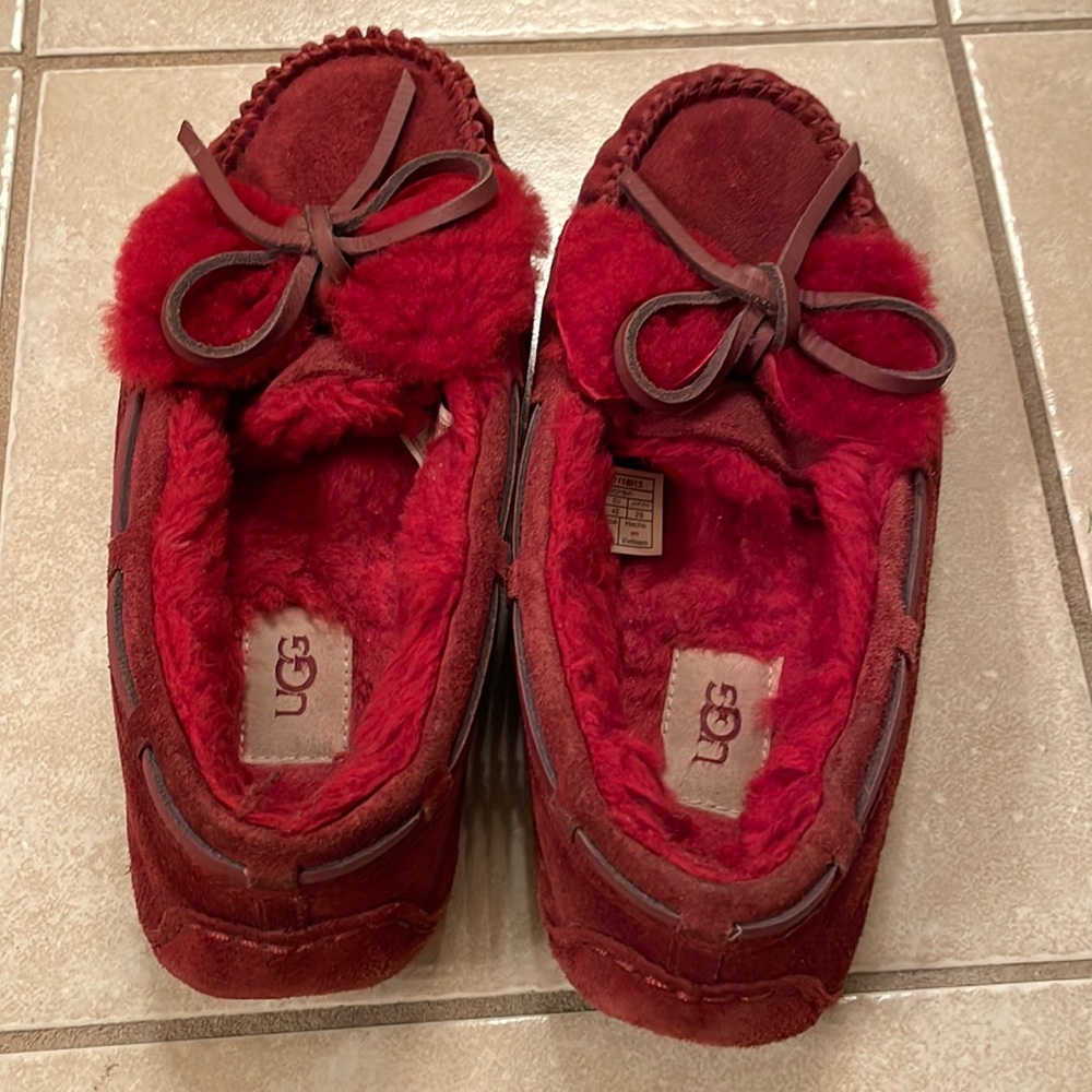 Women Ugg Slippers